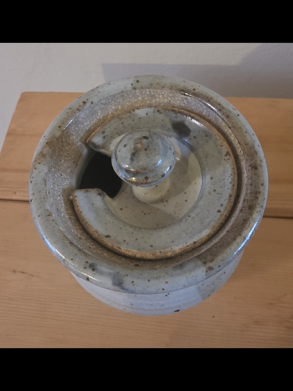 Handmade Ceramic Honey Pot with Lid - Cream Glaze - Picture 2 of 10